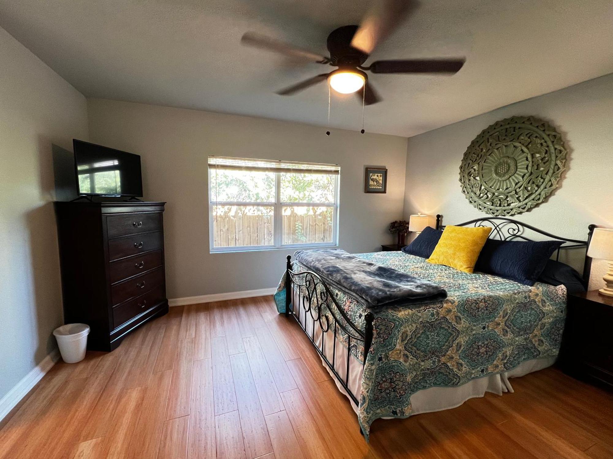Boho Bliss- Cozy Private Room 2 Miles From Alamodome! San Antonio Exterior photo