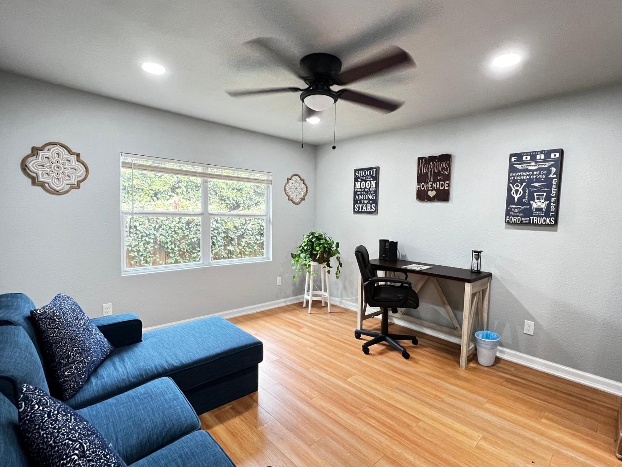 Boho Bliss- Cozy Private Room 2 Miles From Alamodome! San Antonio Exterior photo