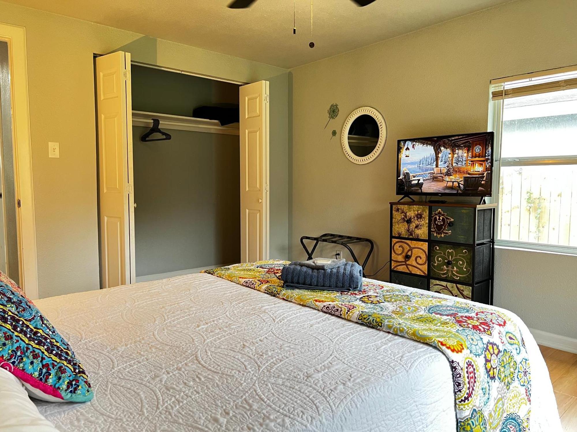 Boho Bliss- Cozy Private Room 2 Miles From Alamodome! San Antonio Exterior photo